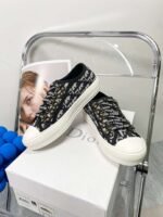 DIOR embroidered canvas flat casual shoes - Image 9