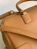 Loewe latest Amazona handbag, premium version1：1, made of cowhide, size: 28*18*11cm - Image 2