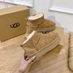 UGG Snow boots - Image 9
