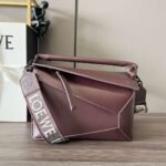 Loewe satin calfskin Puzzle Edge handbag size:24*10.5*16cm - Image 2