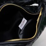 Bottega Veneta Teen Jodie Knot Bag 36x21x13cm - Image 5