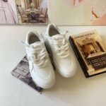 VALENTINO website Synchro VT ONE STUD XL Low top sneakers - Image 8