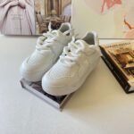 VALENTINO website Synchro VT ONE STUD XL Low top sneakers - Image 4