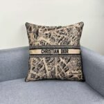 DIOR 50x50cm embroidered pillow Premium gift box packaging - Image 6