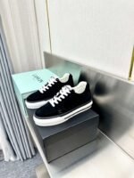 Chanel Panda color scheme, quilted design with fresh and colorful color blocking. - Image 5