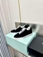 Chanel Panda color scheme, quilted design with fresh and colorful color blocking. - Image 4