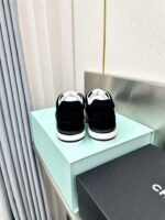 Chanel Panda color scheme, quilted design with fresh and colorful color blocking. - Image 3