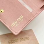 miumiu new short wallet, made of cowhide, size 11.5×10.3cm - Image 10
