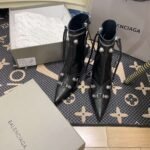 Balenciaga boots - Image 6