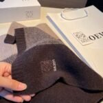 LOEWE Scarf 30x190cm - Image 5