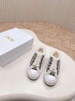 DIOR’s new winter sneakers are lined with wool - Image 2