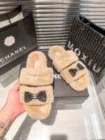 Chanel slippers - Image 7