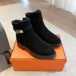 Hermès classic Kelly boots are made of calfskin leather and lambskin leather lining. High-end autumn and winter boots - Image 2