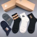 Burberry pure cotton socks for men and women, 5 pairs per box - Image 4