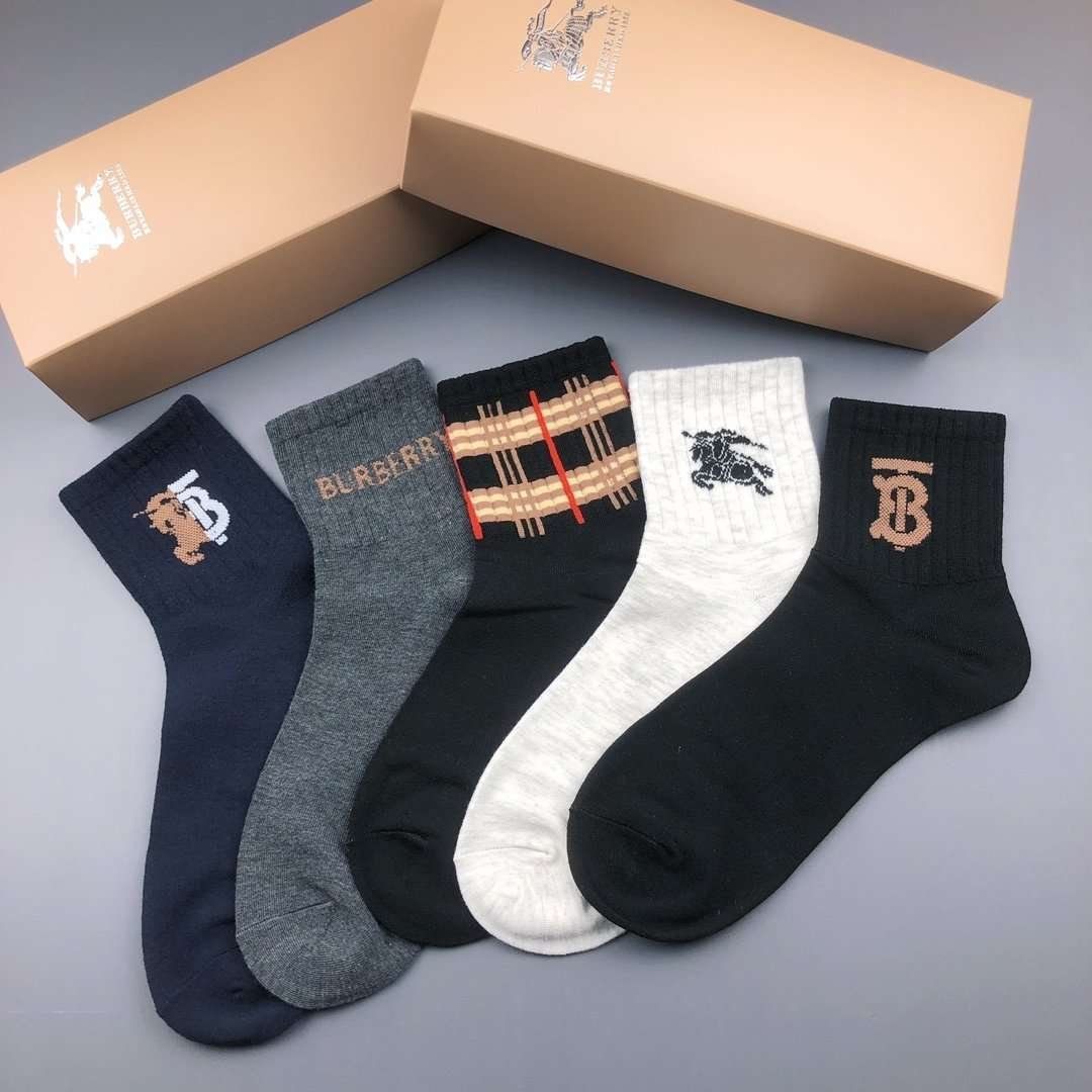 i1701827897_2407_3.jpg Burberry pure cotton socks for men and women, 5 pairs per box - Image 1