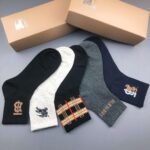 Burberry pure cotton socks for men and women, 5 pairs per box - Image 2
