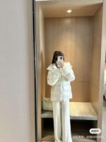 Moncler Down Jackets 90 white goose down - Image 4