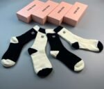 MIUMIU high socks, combed cotton, four pairs per box - Image 6