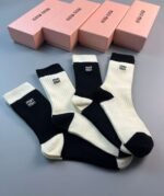 MIUMIU high socks, combed cotton, four pairs per box - Image 5