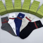 GUCCI Men’s and Women’s Same Socks, Box of 5 Pairs - Image 2