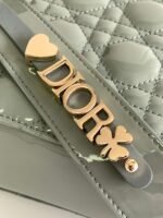 DIOR Cowhide patent leather Lady Diana handbag high-end version1:1 size 20x17x8cm - Image 5
