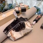 CHANEL Umbrella - Image 6