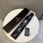 CHANEL Camellia’s new fully automatic folding umbrella for sunny weather - Image 6