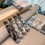 DIOR Automatic Umbrella with Butterfly Pattern, presented in a gift box – a perfect gift choice. - Image 3