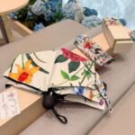 GUCCI Mickey’s five fold hand open folding umbrella - Image 6