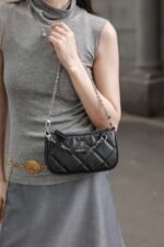 Chanel crossbody bag - Image 8