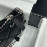 Chanel crossbody bag - Image 3