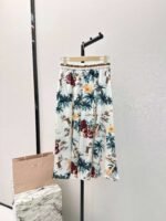 miumiu spring and summer latest Monogram beach romantic palm coconut print elastic waist skirt - Image 7