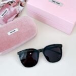 miumiu Classic Sunglasses High end quality 1:1 - Image 5