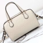 GUCCI counter quality bag original leather premium version 16x11x9cm - Image 9