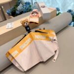 Moschino Bear tri-fold automatic umbrella with bear head handle - Image 9