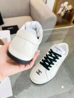 Chanel white shoes - Image 7