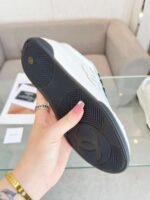 Chanel white shoes - Image 9