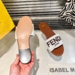 FENDI Flat slippers SHOES - Image 3