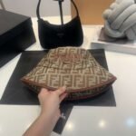 FENDI Bucket hat - Image 5