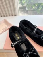 miumiu New loafers thickened encrypted wool advanced version - Image 14