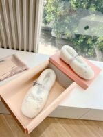 miumiu New loafers thickened encrypted wool advanced version - Image 13