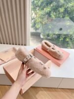 miumiu New loafers thickened encrypted wool advanced version - Image 5