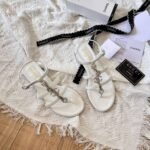 CHANEL slippers - Image 3