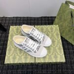 GUCCI  canvas shoe - Image 3