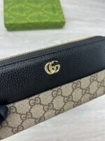 GUCCI classic double G wallet Using imported cowhide - Image 8