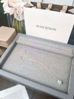 Boucheron cat necklace white diamonds set in white gold - Image 9