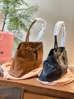 miumiu New popular vintage tote bag - Image 9