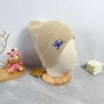 Burberry Knitted Hat - Image 6