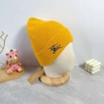 Burberry Knitted Hat - Image 5