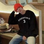 ESSENTIALS Round neck long sleeved sports hoodie - Image 4